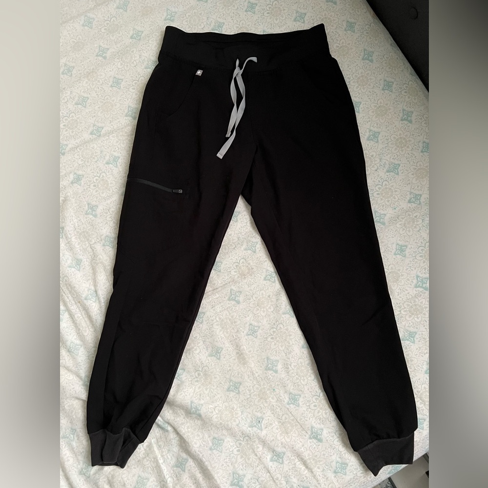 Figs black scrub bottoms